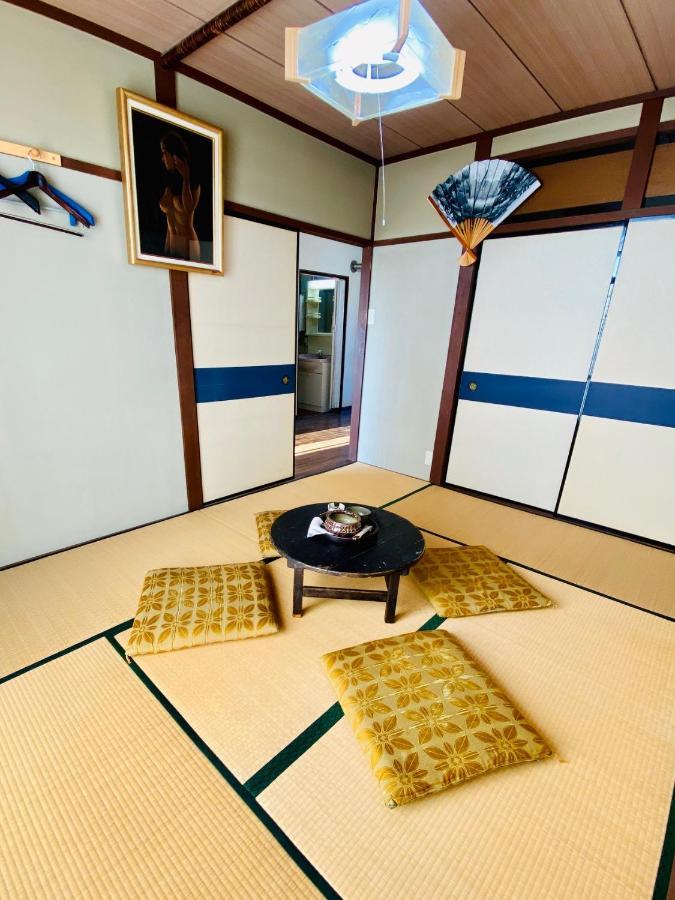 Kr In Apartment